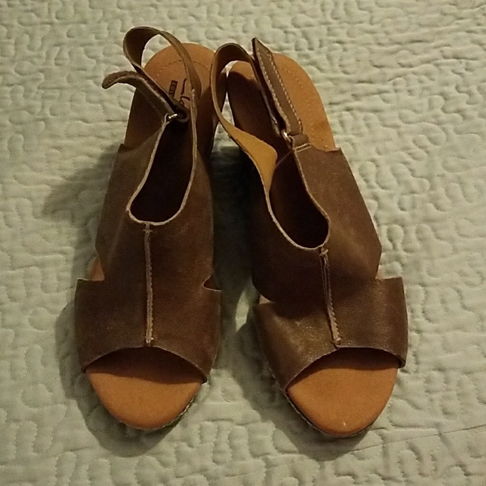 Clarks Collection Helio Float wedge sandal